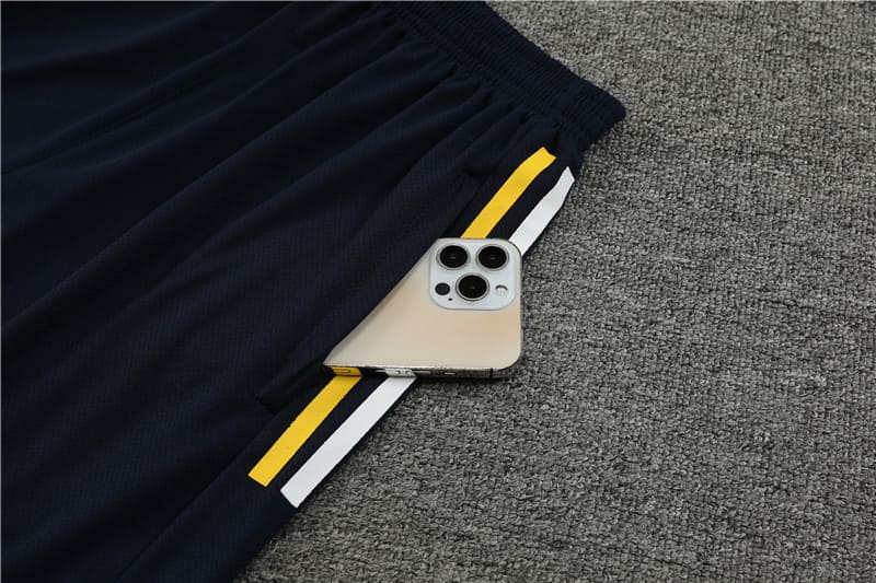 Kit Treino Real Madrid 23/24 - Branco