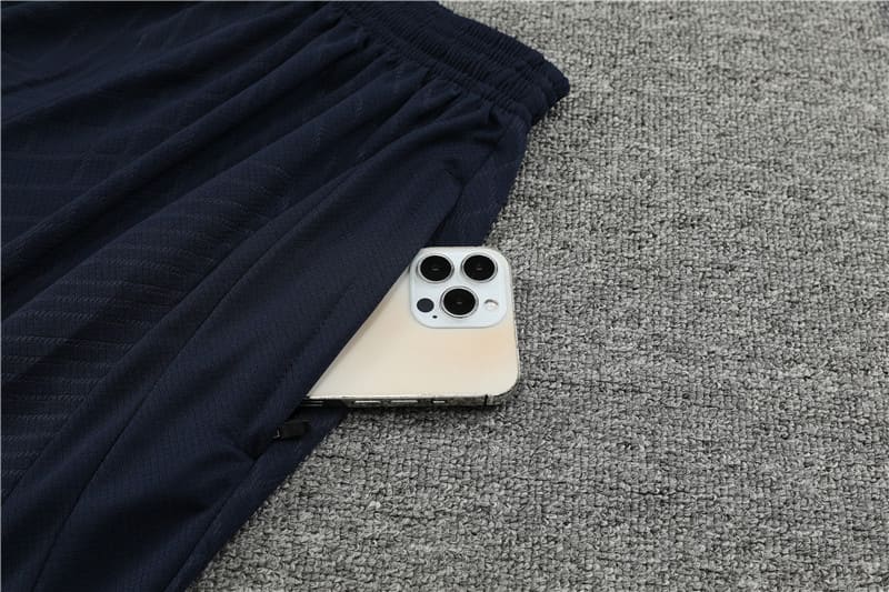 Kit Treino Tottenham 23/24