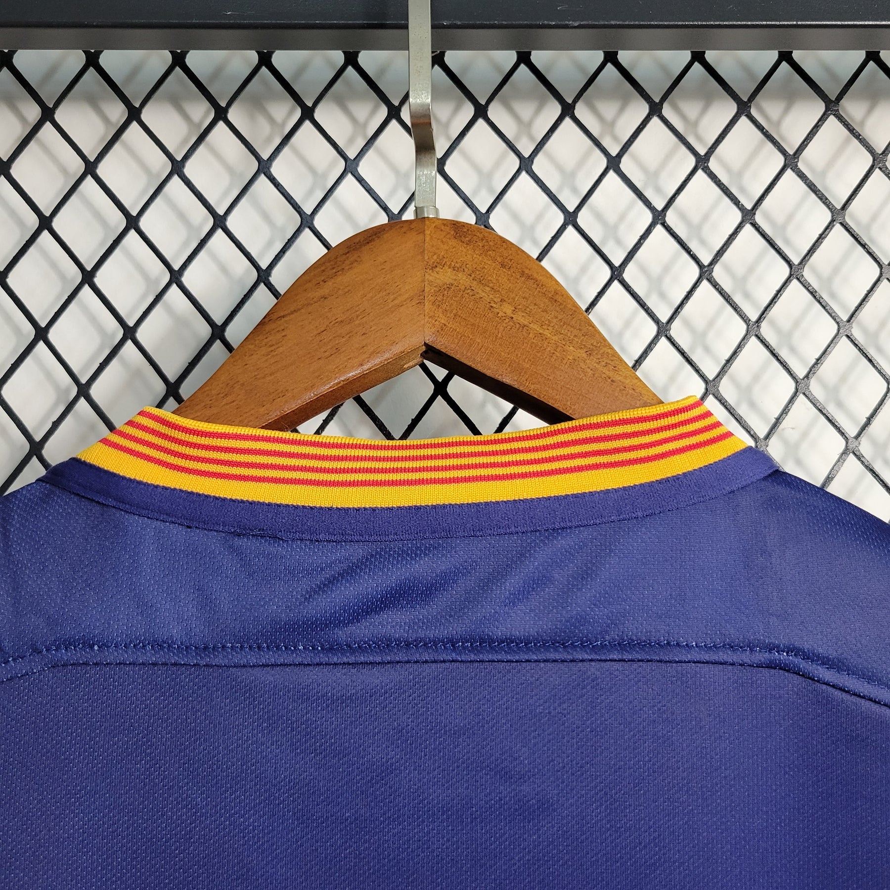 Camisa Barcelona Titular 15/16 - Versão retro