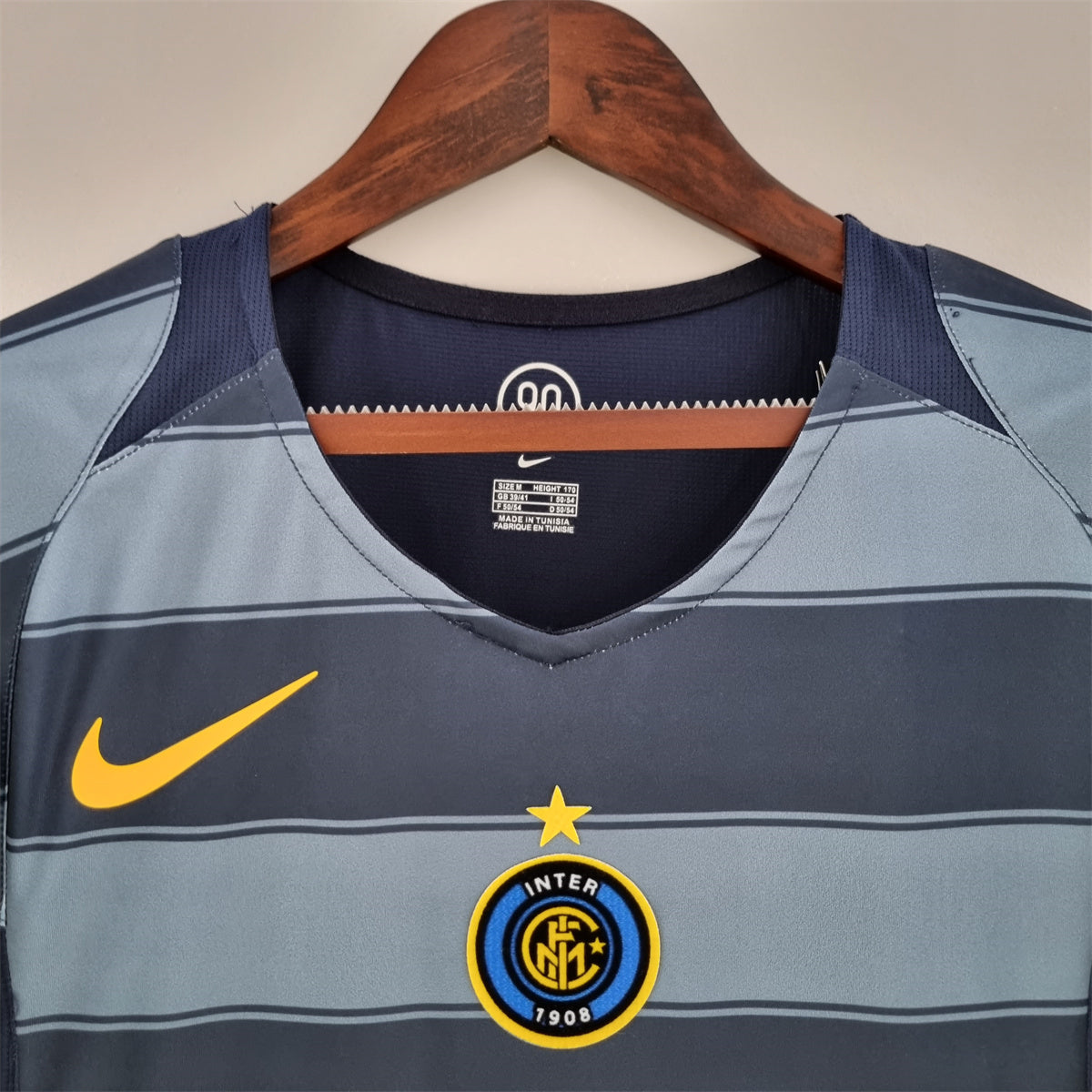 Camisa Inter de Milão 04/05 - Versão Retro